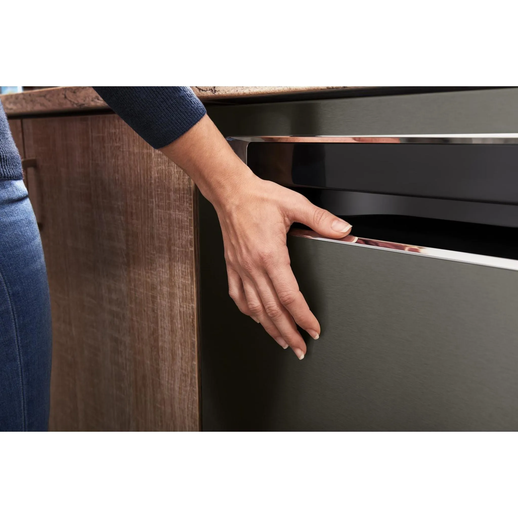 KitchenAid  44 dBA Dishwasher in PrintShield Finish with FreeFlex Third Rack (KDFM404KBS)